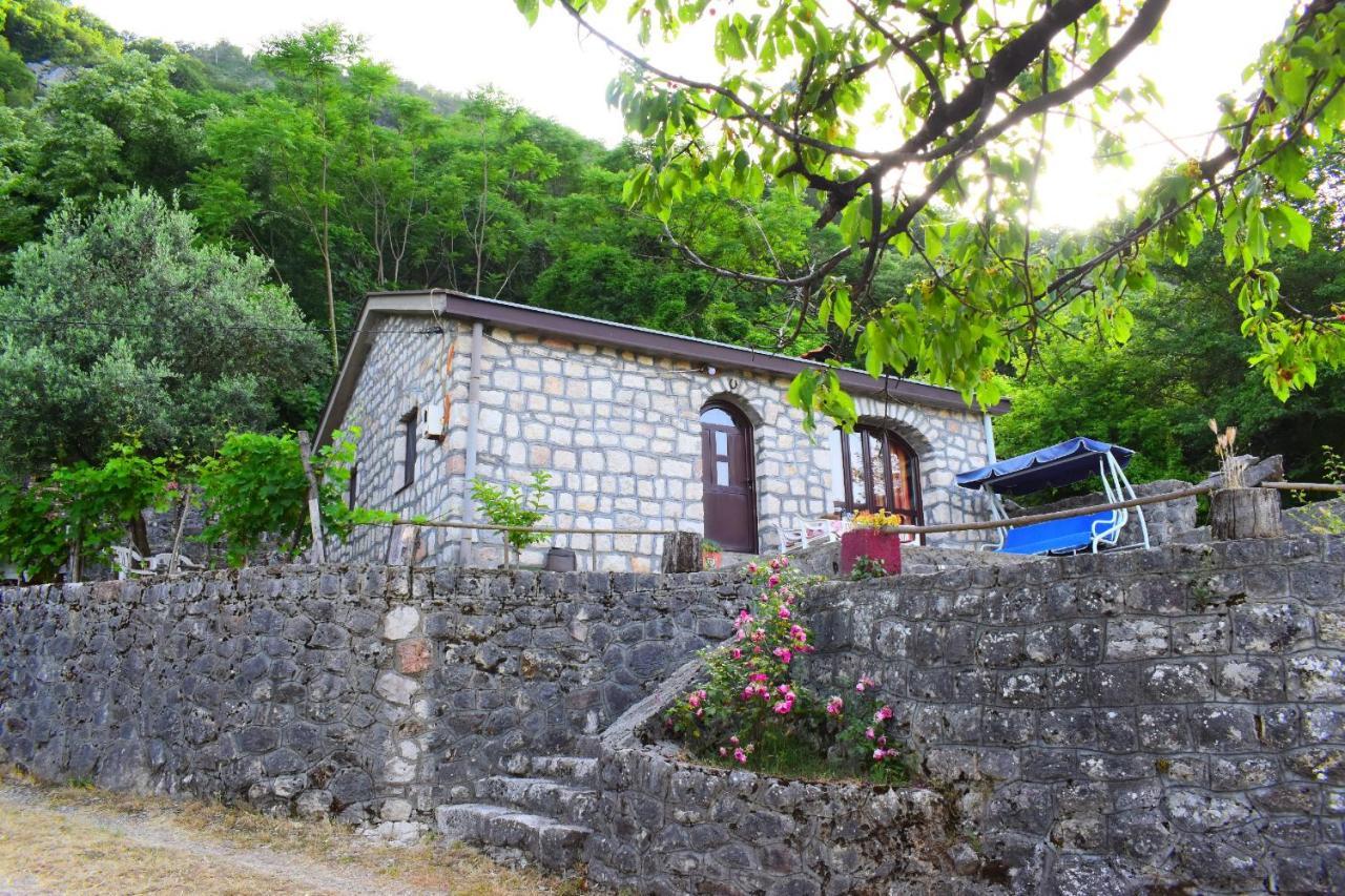 הוילה וירפזאר Rent House Orahovo מראה חיצוני תמונה
