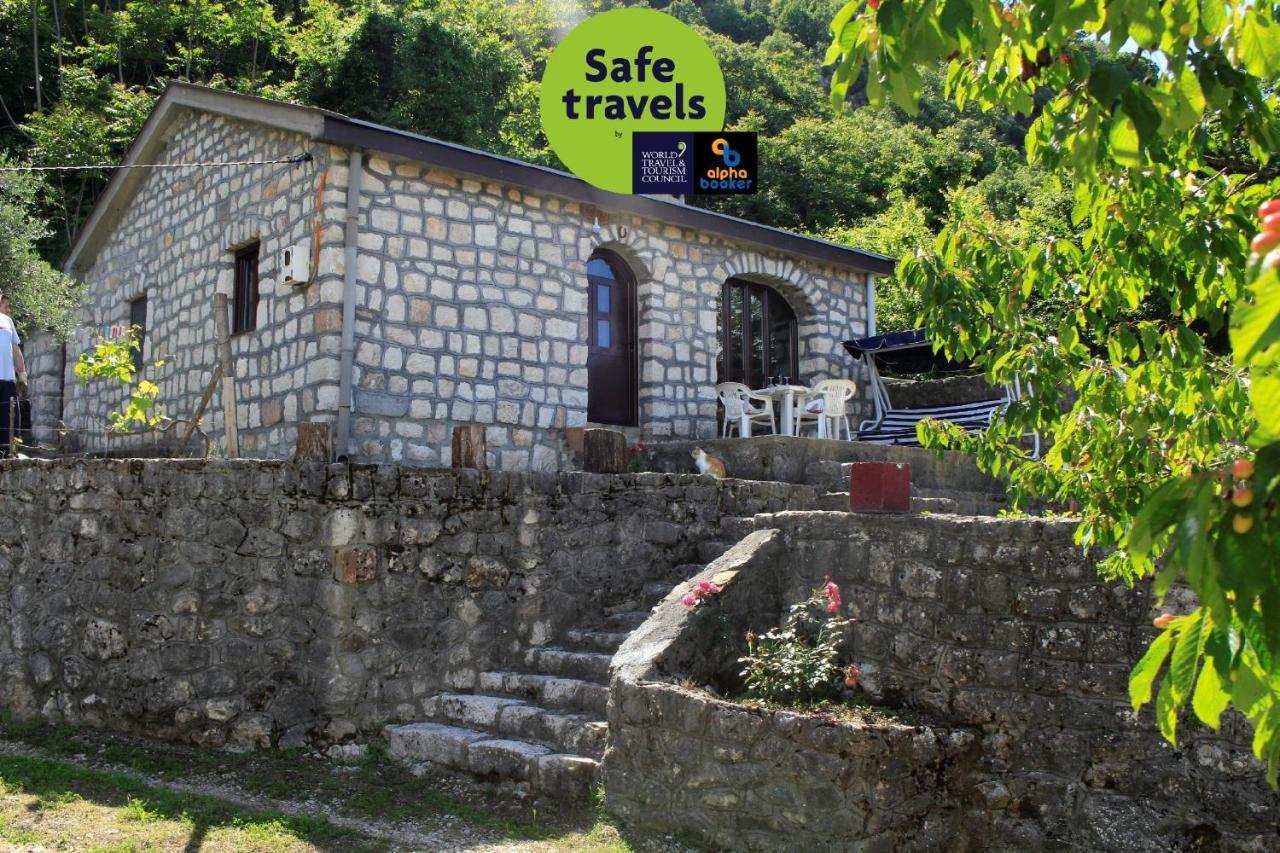 הוילה וירפזאר Rent House Orahovo מראה חיצוני תמונה